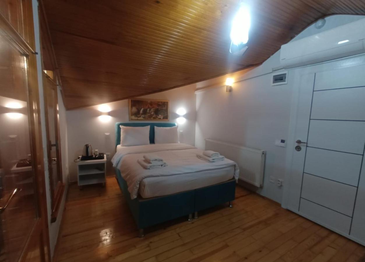 Buyukada Cinar Hotel (Adults Only) Adalar Esterno foto