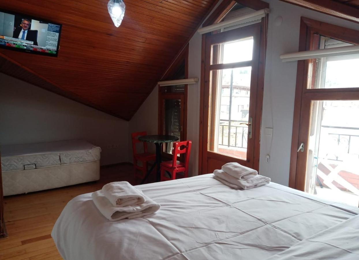 Buyukada Cinar Hotel (Adults Only) Adalar Esterno foto