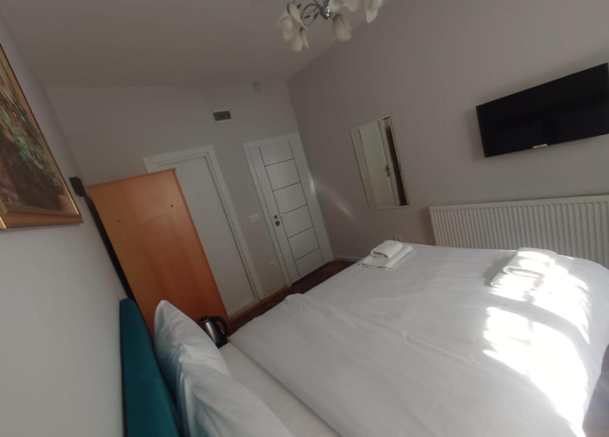 Buyukada Cinar Hotel (Adults Only) Adalar Esterno foto