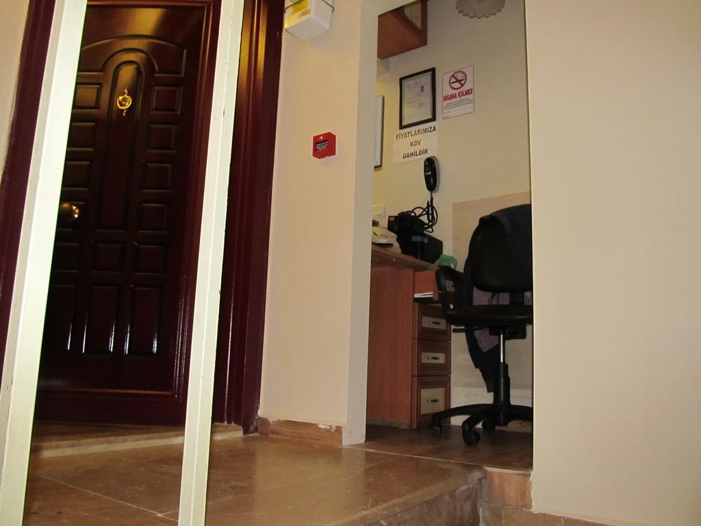 Buyukada Cinar Hotel (Adults Only) Adalar Esterno foto